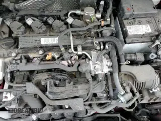 ✅ 2024 Toyota Corolla Cross XLE • VIN: 7MUDAABG6RV083545 • Lot: 93613125. Listed on Copart with 35,039 mi. Free auction sales archive from the USA and detailed vehicle history report at DreamBid. Image 18.