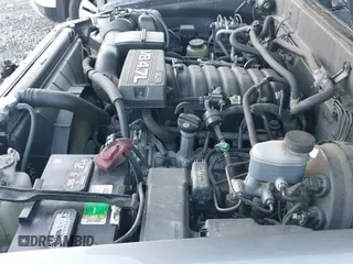 ✅ 2005 Toyota Sequoia SR5 • VIN: 5TDBT44A25S234574 • Lot: 41033109. Listed on IAAI with 156,542 mi. Free auction sales archive from the USA and detailed vehicle history report at DreamBid. Image 19.