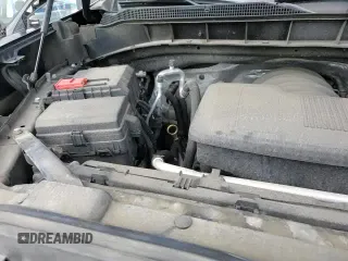 ✅ 2020 Chevrolet Silverado 1500 Custom Trail Boss • VIN: 3GCPYCEF1LG193359 • Lot: 87428325. Wystawiony na Copart z przebiegiem 127 923 mil. Bezpłatny archiwum sprzedaży aukcyjnych z USA i szczegółowy raport historii pojazdu na DreamBid. Zdjęcie 13.