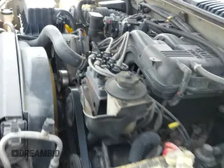 ✅ 2005 Ford Explorer XLS • VIN: 1FMZU62K15UB05302 • Lot: 42793517. Wystawiony na IAAI z przebiegiem 224 756 mil. Bezpłatny archiwum sprzedaży aukcyjnych z USA i szczegółowy raport historii pojazdu na DreamBid. Zdjęcie 12.