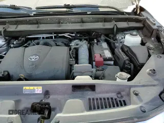 ✅ 2022 Toyota Highlander Limited • VIN: 5TDYZRAH6NS098313 • Лот: 70572945. Опубликован ранее на Copart с пробегом 18 168 миль. Бесплатный доступ к архиву аукционных продаж из США и подробный отчёт об истории автомобиля на DreamBid. Изображение 13.