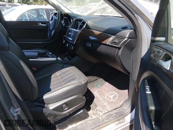 ✅ 2014 Mercedes-Benz GL 450 • VIN: 4JGDF7CE6EA337544 • Lot: 45080186. Wystawiony na IAAI z przebiegiem 150 130 mil. Bezpłatny archiwum sprzedaży aukcyjnych z USA i szczegółowy raport historii pojazdu na DreamBid. Zdjęcie 5.