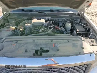 ✅ 2015 GMC Sierra 3500HD Denali • VIN: 1GT424E81FF659731 • Lot: 83586924. Listed on Copart with 182,534 mi. Free auction sales archive from the USA and detailed vehicle history report at DreamBid. Image 15.