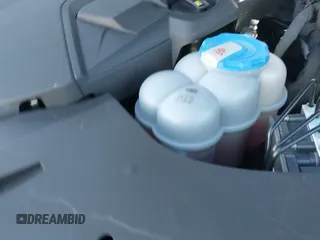 ✅ 2017 Audi Q7 Premium Plus • VIN: WA1LAAF7XHD009176 • Lot: 43706232. Wystawiony na IAAI z przebiegiem 60 543 mil. Bezpłatny archiwum sprzedaży aukcyjnych z USA i szczegółowy raport historii pojazdu na DreamBid. Zdjęcie 19.