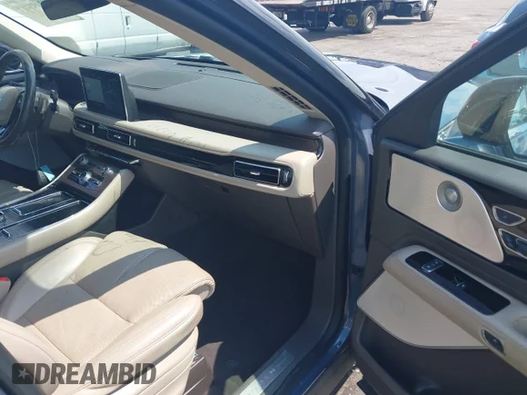 ✅ 2021 Lincoln Aviator Reserve • VIN: 5LM5J7XC1MGL05461 • Лот: 43098161. Опубліковано раніше на IAAI з пробігом 108 396 миль. Безкоштовний доступ до архіву аукціонних продажів зі США та докладний звіт про історію автомобіля на DreamBid. Зображення 5.