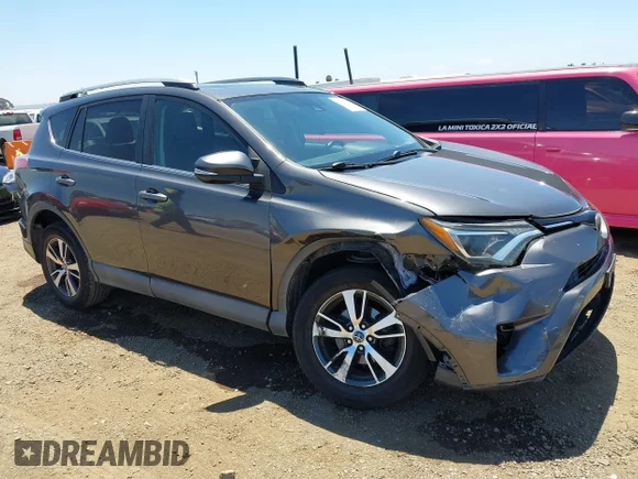 ✅ 2018 Toyota RAV4 XLE • VIN: 2T3WFREV0JW410408 • Лот: 45480361. Опубліковано раніше на IAAI з пробігом 114 571 миль. Безкоштовний доступ до архіву аукціонних продажів зі США та докладний звіт про історію автомобіля на DreamBid. Зображення 1.