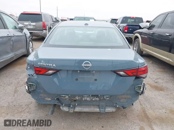 ✅ 2025 Nissan Sentra SV • VIN: 3N1AB8CV6SY252545 • Lot: 44700844. Wystawiony na IAAI z przebiegiem 4 371 mil. Bezpłatny archiwum sprzedaży aukcyjnych z USA i szczegółowy raport historii pojazdu na DreamBid. Zdjęcie 6.