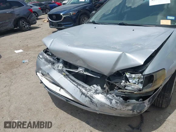 ✅ 2002 Honda Accord VP • VIN: 1HGCF86662A163174 • Lot: 42718824. Wystawiony na IAAI z przebiegiem 237 114 mil. Bezpłatny archiwum sprzedaży aukcyjnych z USA i szczegółowy raport historii pojazdu na DreamBid. Zdjęcie 6.