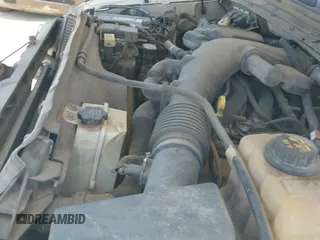 ✅ 2009 Ford F-250 XL • VIN: 1FTSW21Y49EA44865 • Lot: 42771710. Listed on IAAI with 244,949 mi. Free auction sales archive from the USA and detailed vehicle history report at DreamBid. Image 18.