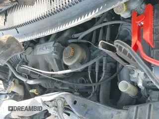 ✅ 2002 Chrysler Town & Country EX • VIN: 2C8GP74L72R761736 • Lot: 42846309. Listed on IAAI with 305,046 mi. Free auction sales archive from the USA and detailed vehicle history report at DreamBid. Image 13.