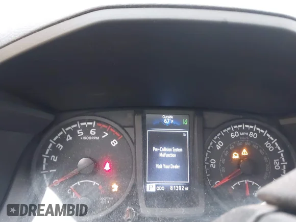 ✅ 2020 Toyota Tacoma SR • VIN: 5TFSZ5AN2LX214702 • Lot: 44578222. Wystawiony na IAAI z przebiegiem 81 392 mil. Bezpłatny archiwum sprzedaży aukcyjnych z USA i szczegółowy raport historii pojazdu na DreamBid. Zdjęcie 7.