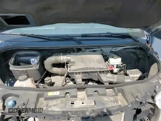 ✅ 2019 Mercedes-Benz Sprinter Cargo • VIN: WD4PF0CD8KP059812 • Lot: 58377535. Wystawiony na Copart z przebiegiem 108 915 mil. Bezpłatny archiwum sprzedaży aukcyjnych z USA i szczegółowy raport historii pojazdu na DreamBid. Zdjęcie 15.