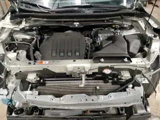 ✅ 2022 Mitsubishi Eclipse Cross LE • VIN: JA4ATVAA5NZ051961 • Lot: 52536985. Wystawiony na Copart z przebiegiem 30 876 mil. Bezpłatny archiwum sprzedaży aukcyjnych z USA i szczegółowy raport historii pojazdu na DreamBid. Zdjęcie 15.