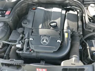 ✅ 2013 Mercedes-Benz C 250 Sport • VIN: WDDGF4HB4DR265408 • Lot: 41719308. Wystawiony na IAAI z przebiegiem 71 682 mil. Bezpłatny archiwum sprzedaży aukcyjnych z USA i szczegółowy raport historii pojazdu na DreamBid. Zdjęcie 12.