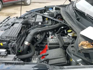 ✅ 2025 Ford Escape ST-Line Select • VIN: 1FMCU9NA5SUA42176 • Lot: 42766553. Wystawiony na IAAI z przebiegiem 16 939 mil. Bezpłatny archiwum sprzedaży aukcyjnych z USA i szczegółowy raport historii pojazdu na DreamBid. Zdjęcie 18.