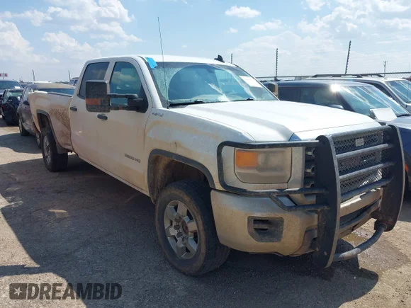 ✅ 2017 GMC Sierra 2500HD • VIN: 1GT12REG9HF180144 • Lot: 42664403. Listed on IAAI with 267,523 mi. Free auction sales archive from the USA and detailed vehicle history report at DreamBid. Image 1.