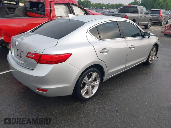✅ 2014 Acura ILX Technology • VIN: 19VDE1F76EE008186 • Лот: 42126392. Опубликован ранее на IAAI с пробегом 158 095 миль. Бесплатный доступ к архиву аукционных продаж из США и подробный отчёт об истории автомобиля на DreamBid. Изображение 4.