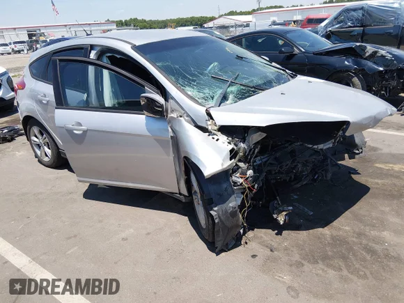 ✅ 2012 Ford Focus SE • VIN: 1FAHP3K29CL262557 • Lot: 45308119. Wystawiony na IAAI z przebiegiem 206 058 mil. Bezpłatny archiwum sprzedaży aukcyjnych z USA i szczegółowy raport historii pojazdu na DreamBid. Zdjęcie 1.