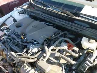 ✅ 2025 Toyota Camry LE • VIN: 4T1DAACKXSU153610 • Lot: 43456799. Wystawiony na IAAI z przebiegiem 12 789 mil. Bezpłatny archiwum sprzedaży aukcyjnych z USA i szczegółowy raport historii pojazdu na DreamBid. Zdjęcie 24.