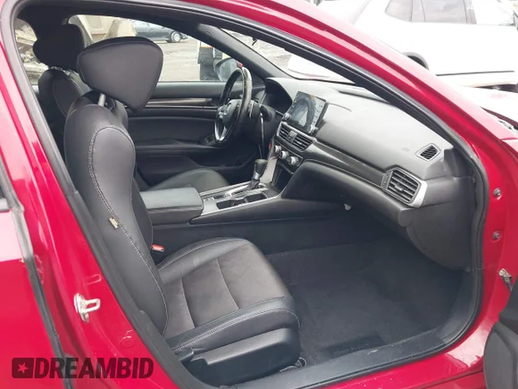 ✅ 2020 Honda Accord Sport • VIN: 1HGCV1F33LA031538 • Lot: 44421520. Wystawiony na IAAI z przebiegiem 103 371 mil. Bezpłatny archiwum sprzedaży aukcyjnych z USA i szczegółowy raport historii pojazdu na DreamBid. Zdjęcie 5.