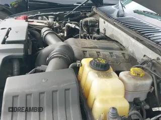 ✅ 2016 Ford Expedition Limited • VIN: 1FMJU2AT1GEF35800 • Lot: 42972290. Wystawiony na IAAI z przebiegiem 81 379 mil. Bezpłatny archiwum sprzedaży aukcyjnych z USA i szczegółowy raport historii pojazdu na DreamBid. Zdjęcie 18.