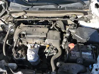 ✅ 2018 Acura TLX • VIN: 19UUB1F31JA006308 • Lot: 85135155. Wystawiony na Copart z przebiegiem 119 087 mil. Bezpłatny archiwum sprzedaży aukcyjnych z USA i szczegółowy raport historii pojazdu na DreamBid. Zdjęcie 16.