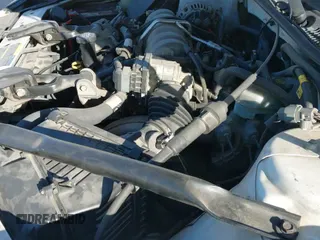 ✅ 2006 Pontiac Grand Prix • VIN: 2G2WP552061103062 • Лот: 43443277. Опубликован ранее на IAAI с пробегом 246 123 миль. Бесплатный доступ к архиву аукционных продаж из США и подробный отчёт об истории автомобиля на DreamBid. Изображение 12.