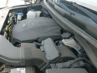 ✅ 2020 Kia Sedona EX • VIN: KNDMB5C14L6596843 • Lot: 42074858. Wystawiony na IAAI z przebiegiem 82 294 mil. Bezpłatny archiwum sprzedaży aukcyjnych z USA i szczegółowy raport historii pojazdu na DreamBid. Zdjęcie 19.