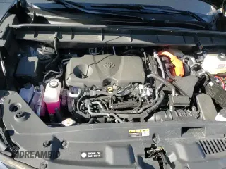 ✅ 2024 Toyota Highlander Hybrid Limited • VIN: 5TDXBRCH5RS636180 • Lot: 49802375. Listed on Copart with 6,684 mi. Free auction sales archive from the USA and detailed vehicle history report at DreamBid. Image 14.