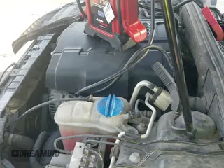 ✅ 2010 Audi A5 Premium Plus • VIN: WAUJFAFH8AN019516 • Lot: 42604561. Listed on IAAI with 124,375 mi. Free auction sales archive from the USA and detailed vehicle history report at DreamBid. Image 19.