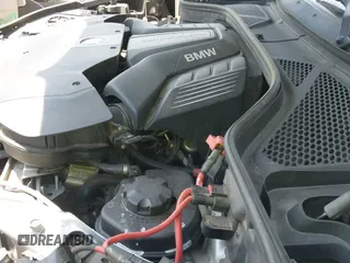 ✅ 2017 BMW X5 xDrive50i • VIN: 5UXKR6C30H0U13585 • Lot: 42990361. Wystawiony na IAAI z przebiegiem 200 463 mil. Bezpłatny archiwum sprzedaży aukcyjnych z USA i szczegółowy raport historii pojazdu na DreamBid. Zdjęcie 19.