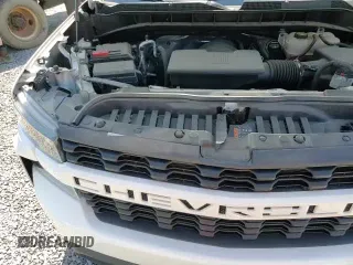 2021 Chevrolet Silverado 1500 Custom z VIN 1GCRYBEHXMZ115135, wystawiony jako Copart lot #54670185 z przebiegiem 32 849 mil mil oraz Szkoda całkowita • Salvage title. Historia ofert i sprzedaży dostępna na DreamBid. Obrazek 13.