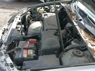 ✅ 2005 Toyota Camry LE • VIN: 4T1BE30K15U518028 • Лот: 43697534. Опубликован ранее на IAAI с пробегом 133 952 миль. Бесплатный доступ к архиву аукционных продаж из США и подробный отчёт об истории автомобиля на DreamBid. Изображение 19.