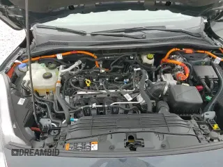 ✅ 2022 Ford Escape SEL Plug-In Hybrid • VIN: 1FMCU0KZ9NUB95198 • Lot: 61973725. Listed on Copart with 15,502 mi. Free auction sales archive from the USA and detailed vehicle history report at DreamBid. Image 15.