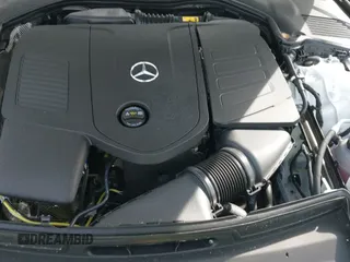 ✅ 2025 Mercedes-Benz C 300 • VIN: W1KAF4HB1SR250139 • Лот: 41627106. Опубликован ранее на IAAI с пробегом 1 178 миль. Бесплатный доступ к архиву аукционных продаж из США и подробный отчёт об истории автомобиля на DreamBid. Изображение 19.