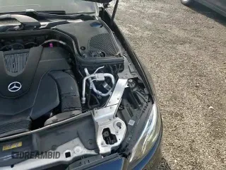 ✅ 2019 Mercedes-Benz E 450 • VIN: WDD1J6JB1KF105494 • Лот: 64647025. Опубликован ранее на Copart с пробегом 68 049 миль. Бесплатный доступ к архиву аукционных продаж из США и подробный отчёт об истории автомобиля на DreamBid. Изображение 13.