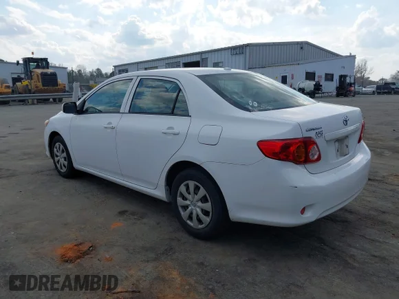 ✅ 2010 Toyota Corolla LE • VIN: JTDBU4EE0A9110942 • Lot: 44560605. Wystawiony na IAAI z przebiegiem 200 715 mil. Bezpłatny archiwum sprzedaży aukcyjnych z USA i szczegółowy raport historii pojazdu na DreamBid. Zdjęcie 3.