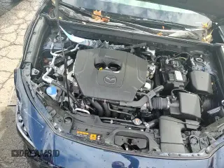 ✅ 2025 Mazda CX-30 S Preferred • VIN: 3MVDMBCM9SM824271 • Lot: 81994695. Listed on Copart with 6,226 mi. Free auction sales archive from the USA and detailed vehicle history report at DreamBid. Image 13.