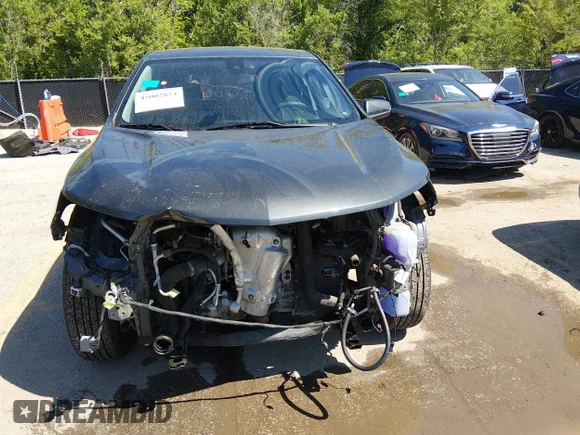 ✅ 2019 Chevrolet Equinox LT • VIN: 2GNAXTEV6K6168216 • Lot: 45002824. Wystawiony na IAAI z przebiegiem 101 684 mil. Bezpłatny archiwum sprzedaży aukcyjnych z USA i szczegółowy raport historii pojazdu na DreamBid. Zdjęcie 6.
