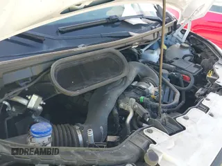 ✅ 2024 Ford Transit Cargo • VIN: 1FTBR1C89RKA31206 • Lot: 42900826. Wystawiony na IAAI z przebiegiem 30 812 mil. Bezpłatny archiwum sprzedaży aukcyjnych z USA i szczegółowy raport historii pojazdu na DreamBid. Zdjęcie 17.