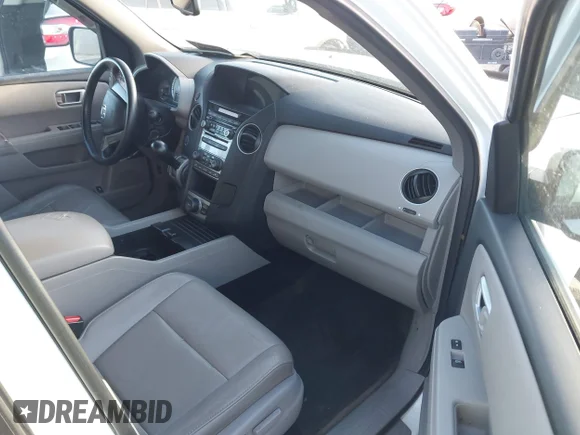 ✅ 2014 Honda Pilot EX-L • VIN: 5FNYF4H60EB011669 • Lot: 43471488. Wystawiony na IAAI z przebiegiem 179 086 mil. Bezpłatny archiwum sprzedaży aukcyjnych z USA i szczegółowy raport historii pojazdu na DreamBid. Zdjęcie 5.