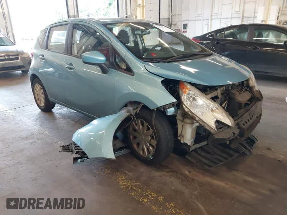 ✅ 2015 Nissan Note S Plus • VIN: 3N1CE2CP6FL431587 • Lot: 43117358. Wystawiony na IAAI z przebiegiem 93 169 mil. Bezpłatny archiwum sprzedaży aukcyjnych z USA i szczegółowy raport historii pojazdu na DreamBid. Zdjęcie 1.