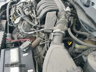 ✅ 2003 Mercury Sable GS • VIN: 1MEFM50U13G613947 • Lot: 43156524. Wystawiony na IAAI z przebiegiem 41 015 mil. Bezpłatny archiwum sprzedaży aukcyjnych z USA i szczegółowy raport historii pojazdu na DreamBid. Zdjęcie 12.