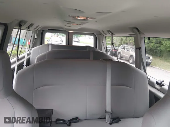 ✅ 2013 Ford Econoline Passenger XLT • VIN: 1FBNE3BL3DDB08664 • Lot: 45507184. Listed on IAAI with 99,353 mi. Free auction sales archive from the USA and detailed vehicle history report at DreamBid. Image 8.