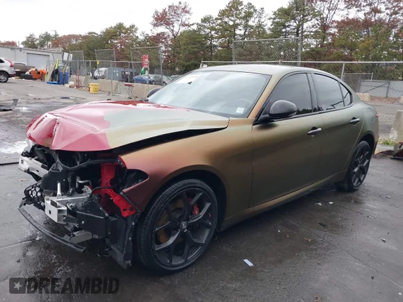 ✅ 2019 Alfa Romeo Giulia Sport • VIN: ZARFANAN4K7614029 • Lot: 43545550. Listed on IAAI with 78,010 mi. Free auction sales archive from the USA and detailed vehicle history report at DreamBid. Image 2.