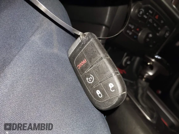 ✅ 2019 Dodge Charger GT • VIN: 2C3CDXHG4KH562014 • Lot: 44894964. Listed on IAAI with 121,754 mi. Free auction sales archive from the USA and detailed vehicle history report at DreamBid. Image 11.