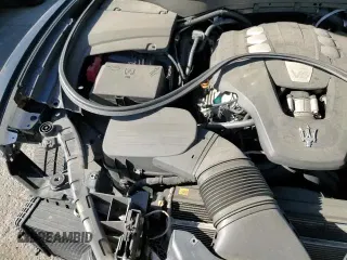 ✅ 2018 Maserati Levante • VIN: ZN661XUA5JX302040 • Lot: 72051045. Wystawiony na Copart z przebiegiem 83 726 mil. Bezpłatny archiwum sprzedaży aukcyjnych z USA i szczegółowy raport historii pojazdu na DreamBid. Zdjęcie 13.