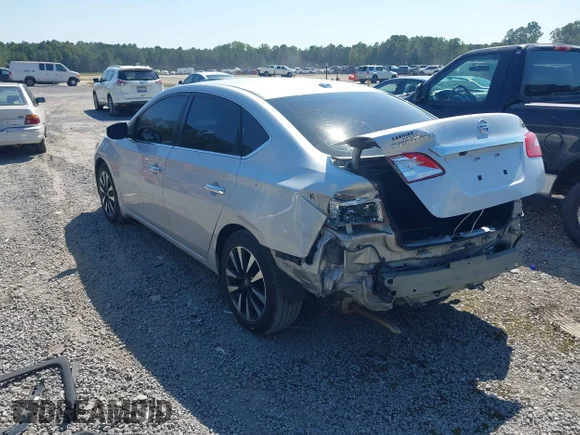 ✅ 2018 Nissan Sentra SR • VIN: 3N1AB7AP7JY205490 • Lot: 43219101. Wystawiony na IAAI z przebiegiem 39 924 mil. Bezpłatny archiwum sprzedaży aukcyjnych z USA i szczegółowy raport historii pojazdu na DreamBid. Zdjęcie 3.