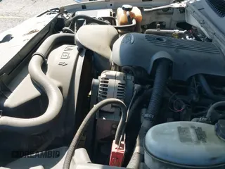 ✅ 2003 Chevrolet Silverado 1500 LS • VIN: 2GCEK19T831102545 • Lot: 43343557. Listed on IAAI with 213,829 mi. Free auction sales archive from the USA and detailed vehicle history report at DreamBid. Image 20.