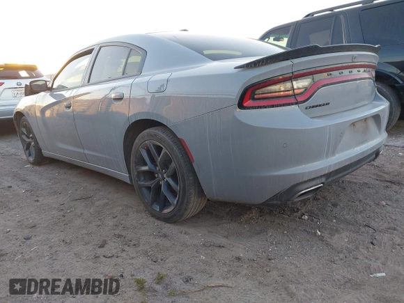 ✅ 2022 Dodge Charger SXT • VIN: 2C3CDXBGXNH197805 • Lot: 43780326. Wystawiony na IAAI z przebiegiem 41 054 mil. Bezpłatny archiwum sprzedaży aukcyjnych z USA i szczegółowy raport historii pojazdu na DreamBid. Zdjęcie 3.
